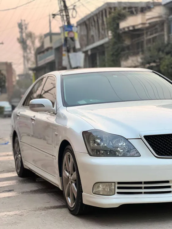 Toyota Crown 2005 for sale in Islamabad
