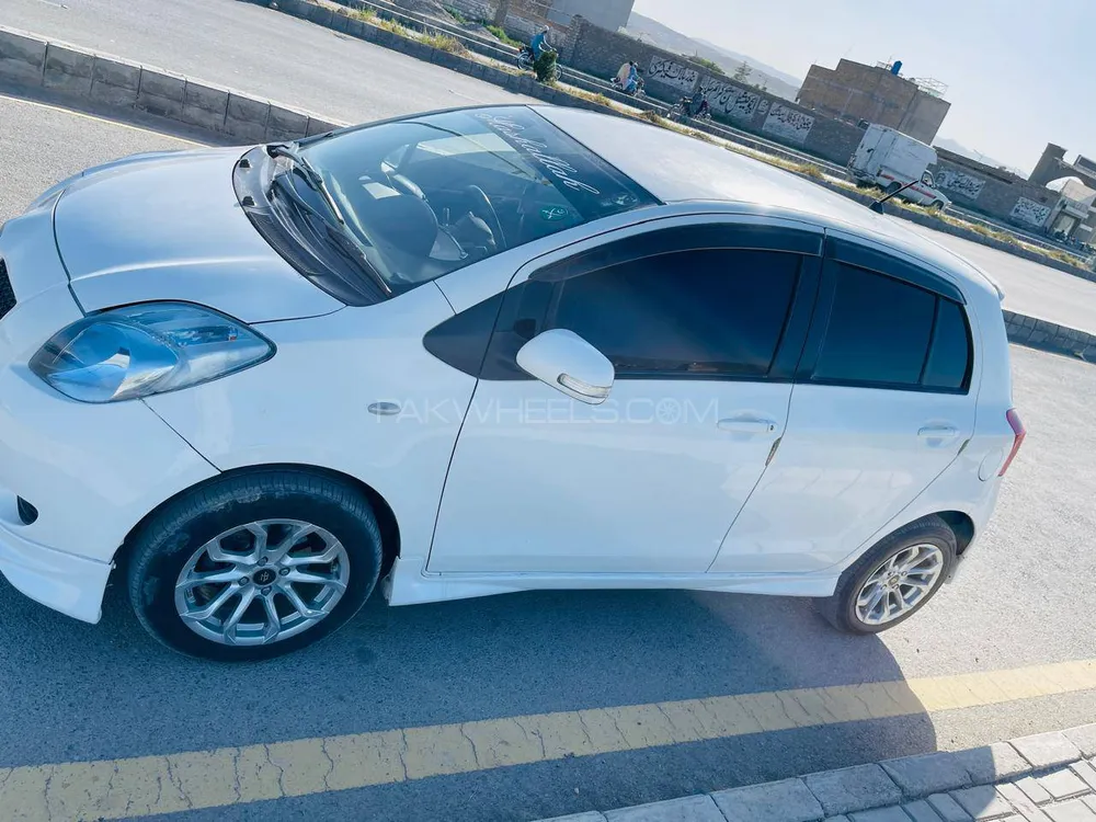 Toyota Vitz 2005 for Sale in Quetta Toyota Vitz 2005 for Sale in Quetta Image-4