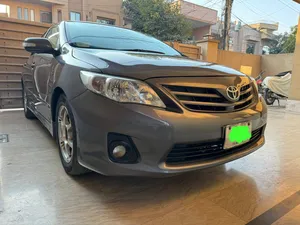 Toyota Corolla Altis Cruisetronic 1.8 2011 for Sale