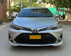 Toyota Corolla Altis Grande CVT-i 1.8 2022 for Sale