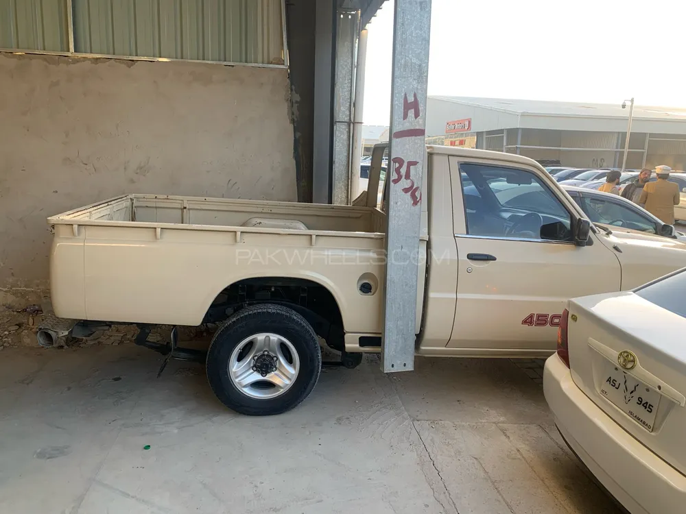 Nissan Other 2002 for sale in Quetta