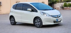 Honda Fit 1.3 Hybrid Navi Premium Selection 2010 for Sale
