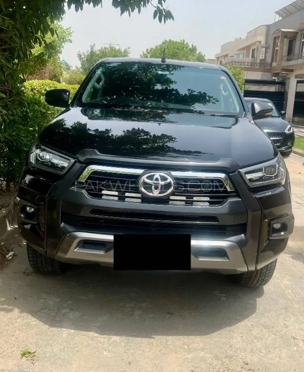 Toyota Hilux 2024 for sale in Faisalabad