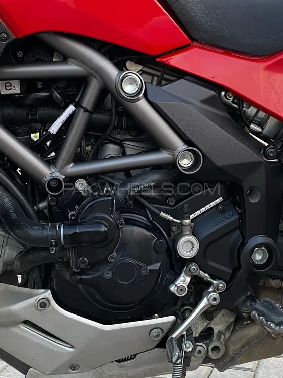 ڈوکاٹی 1198 S 2012 for Sale ڈوکاٹی 1198 S 2012 for Sale Image-13