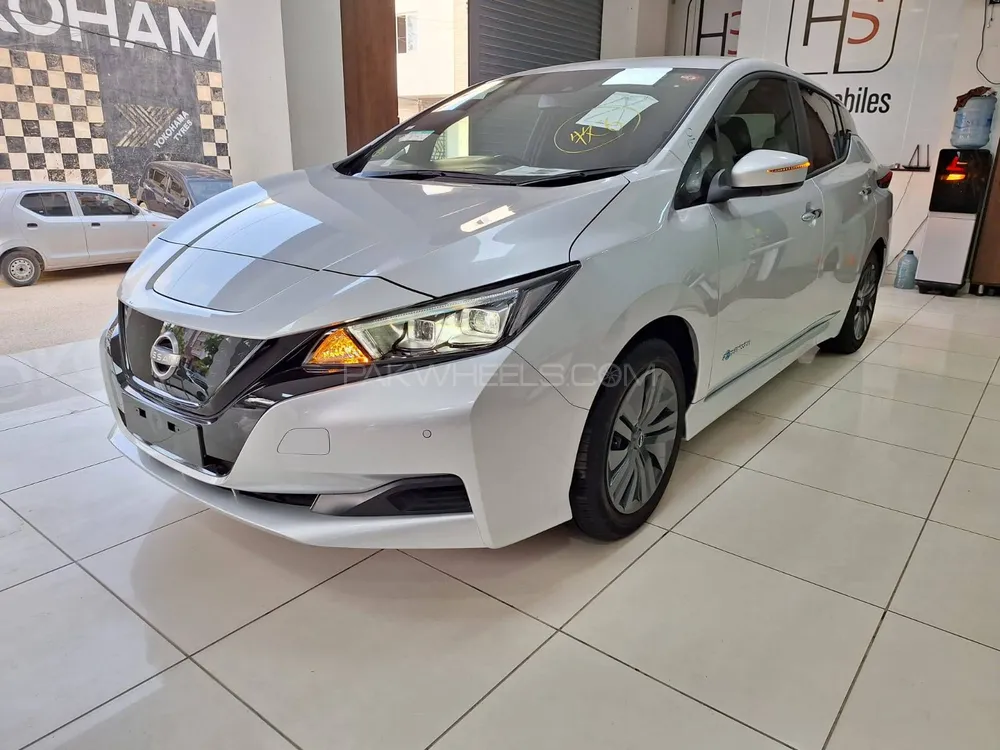 Nissan Leaf 2021 for Sale in Karachi Image-1