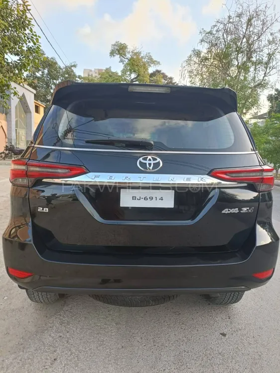 Toyota Fortuner 2021 for sale in Karachi