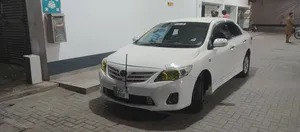 Toyota Corolla Altis Cruisetronic 1.6 2013 for Sale
