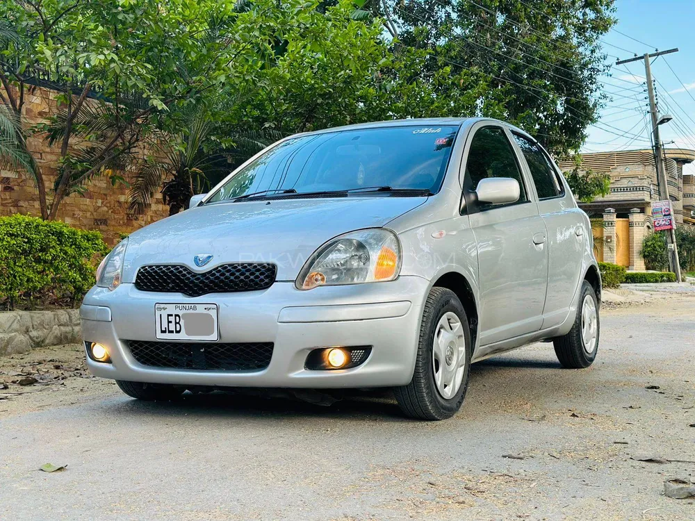 Toyota Vitz 2003 for sale in Mardan