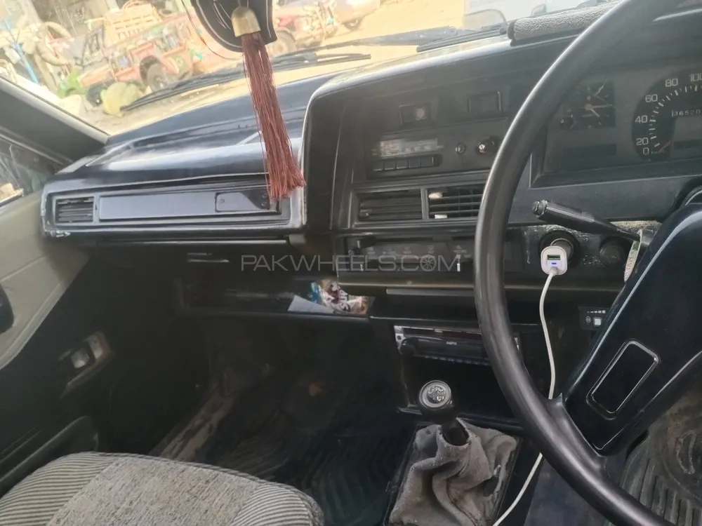 Toyota Corolla 1982 for sale in Nowshera