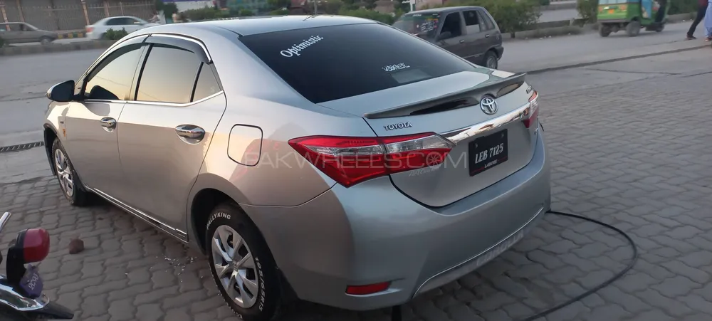 Toyota Corolla 2015 for sale in Peshawar