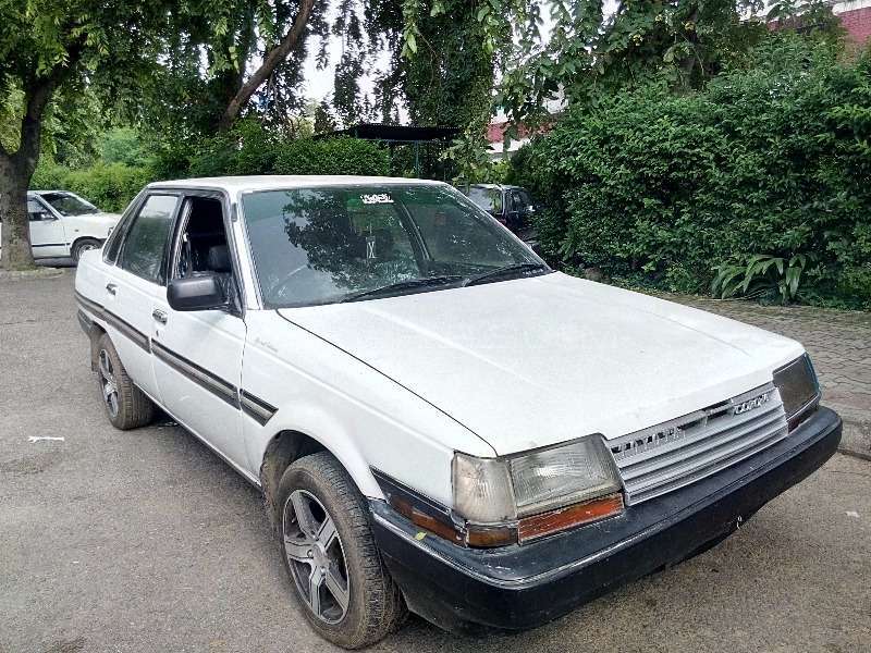 Toyota corona 1986