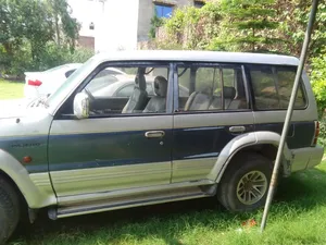 Mitsubishi Pajero Exceed 2.8D 1998 for Sale
