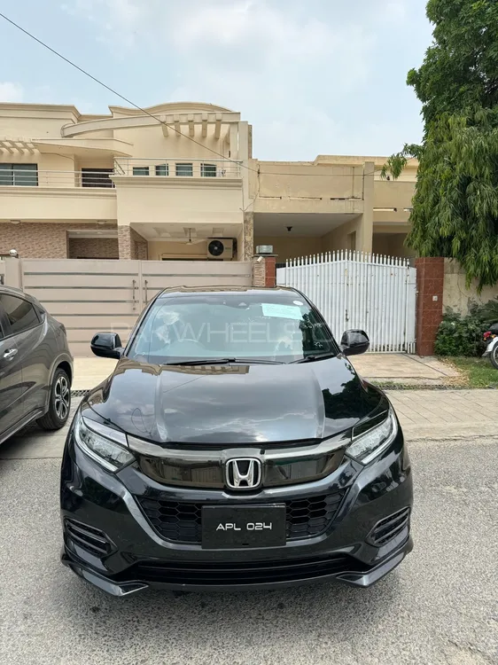 Honda Vezel 2024 for sale in Sialkot