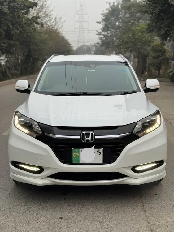 Honda Vezel 2015 for Sale in Lahore Image-1