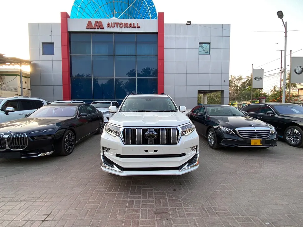 Toyota Prado 2018 for Sale in Karachi Image-1