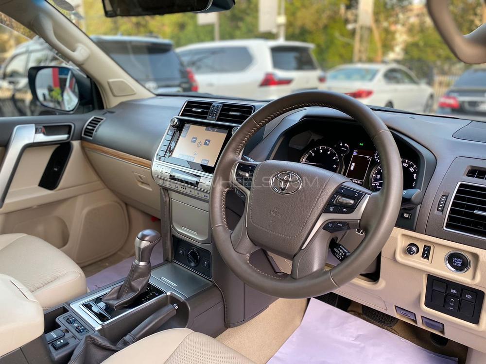 Toyota Prado Tx.L 
Model: 2018
Mileage: 19,000 Km
Unregistered

*Original Tv + 4 cameras
*Electric Powered Seats
*Heating/ Cooling Seats
*7 Seater
*Beige Room
*Sunroof

Calling and Visiting Hours

Monday to Saturday 

11:00 AM to 7:00 PM