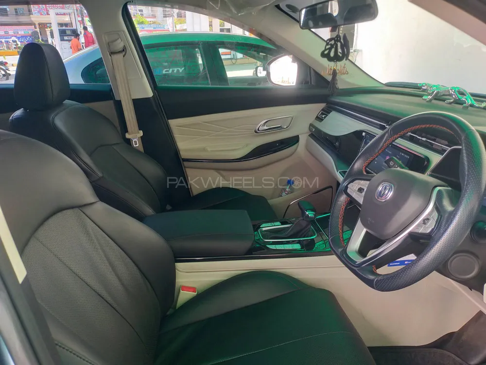 Changan Oshan X7 2023 for sale in Lahore