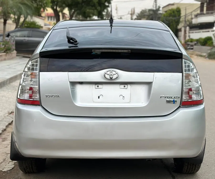 Toyota Prius 2008 for sale in Karachi