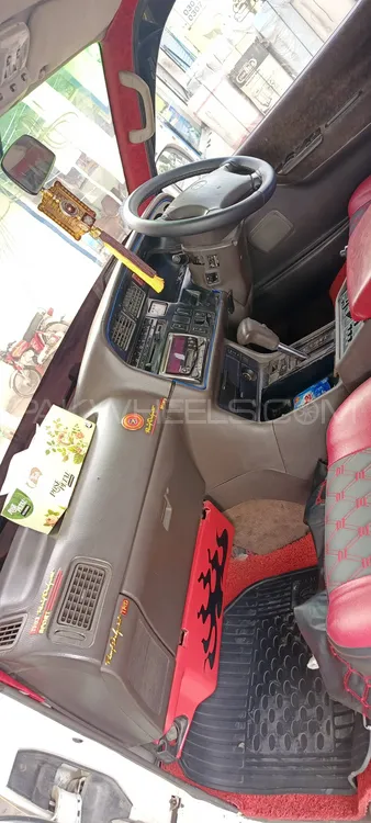 Toyota Hiace 1995 for sale in Lahore