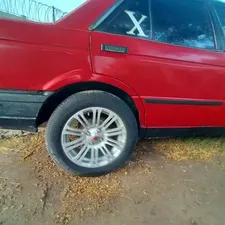 Nissan Sunny 1900 for Sale
