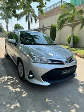 Toyota Corolla Axio Hybrid 1.5 2021 for Sale