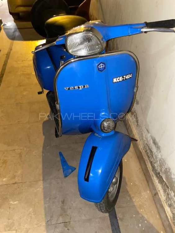 Used Vespa 150cc 1977 Bike for sale in Karachi - 567311 | PakWheels