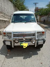 Mitsubishi Pajero 1990 for Sale