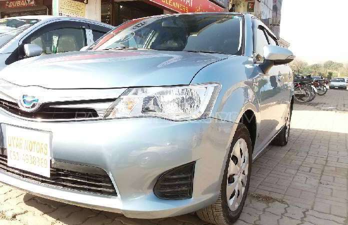 Toyota Corolla Fielder 2013 for Sale in Islamabad Image-1