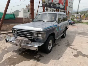 Toyota Land Cruiser 79 Series 30th Anniversary 1987 for Sale