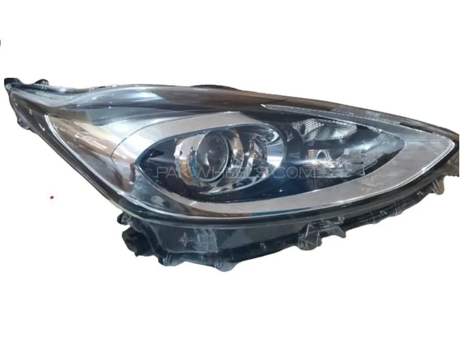 Aqua Headlight 2019  Lh Rh 1 Pcs Brand New