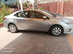 Toyota Corolla GLi 1.3 VVTi 2015 for Sale