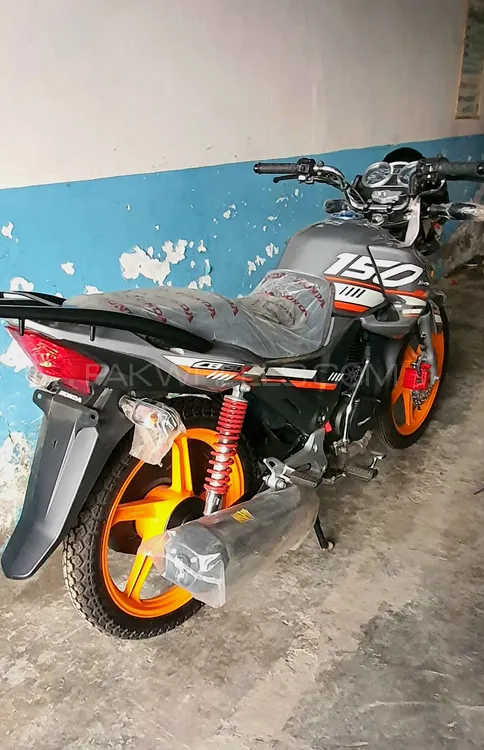 Used Honda CB 150F 2024 Bike for sale in Islamabad - 572895 | PakWheels