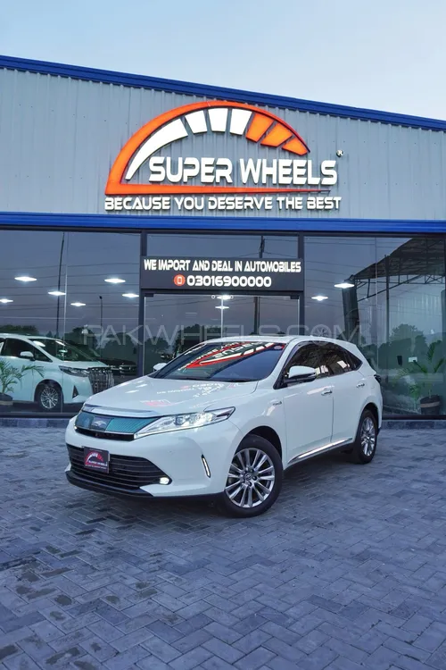 Toyota Harrier 2018 for Sale in Lahore Image-1