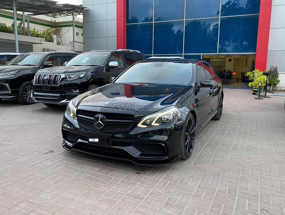 Mercedes W212R E63 AMG
Grade: 4.5
65000 Japan Driven
IMPORT: 2023 July 
Model: 2013
Donor Make: E-200
Model: 2011
Variant: 5.5L twin turbo 
Current Mileage: 70000km 
(Local Mileage 5000km driven)
Registration: Karachi 

SPECIFICATIONS:
*Stock Car
*E63-S plugs installed 
*PPF Coated
*Launch Control
*AMG Sports Suspension
*Parktronic System (PTS)
*Premium Sound System (Harmon Kardon)
*19 Inch wheels
*Brand new nankang tyres installed 
*All oils and filters just changed (including diff and transmission)
*Original mercedes E63-S amg brake pads just installed

Calling and Visiting Hours

Monday to Saturday 

11:00 AM to 7:00 PM