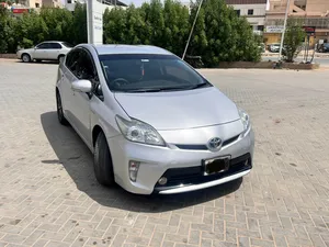 Toyota Prius S 1.8 2013 for Sale