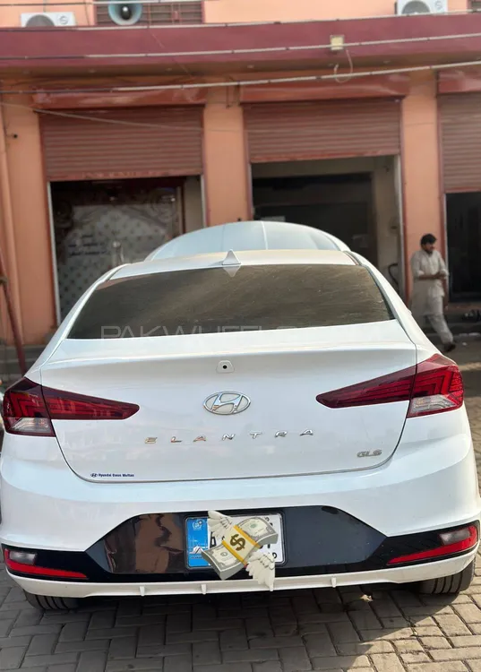 Hyundai Elantra 2021 for sale in Multan