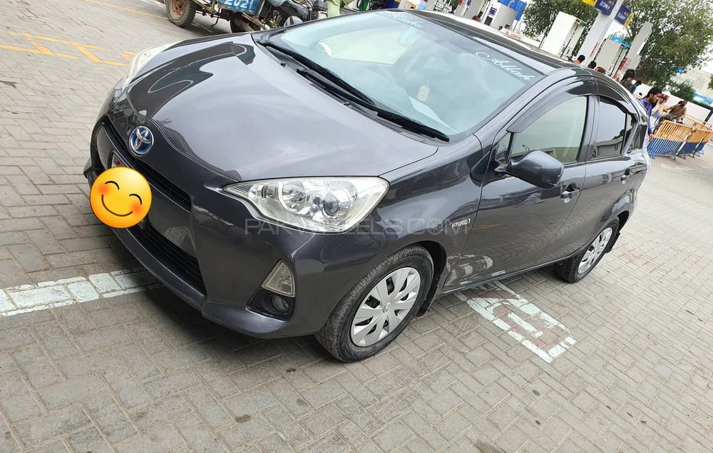 Toyota Aqua 2014 for Sale in Karachi Image-1