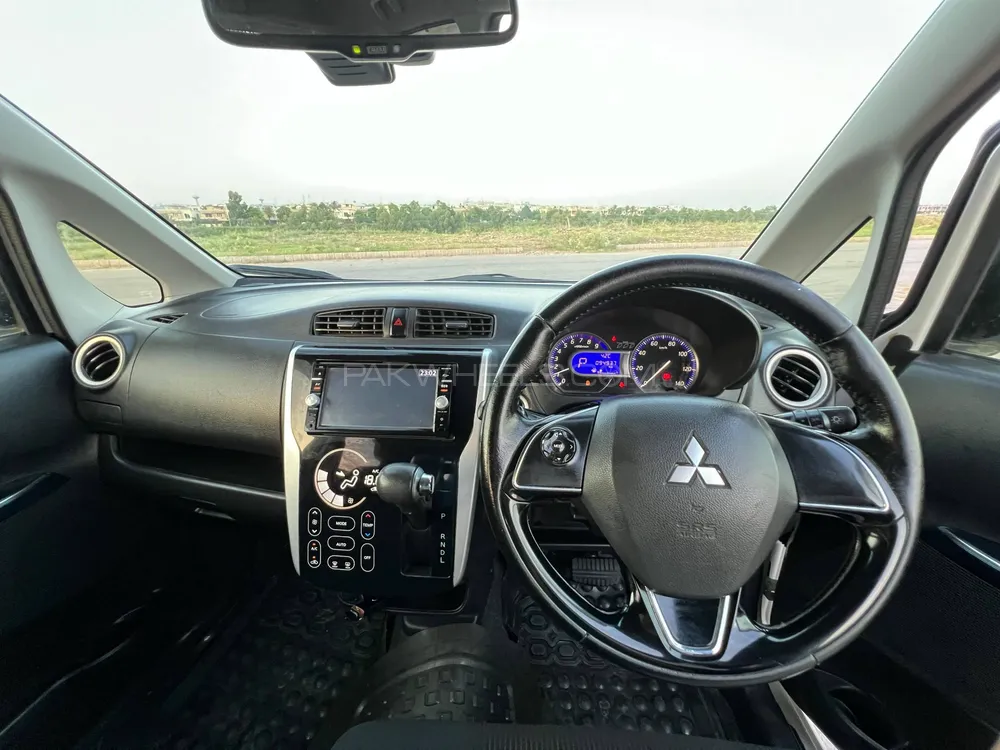 مٹسوبیشی ای کے کسٹم 2015 for Sale in اسلام آباد مٹسوبیشی ای کے کسٹم 2015 for Sale in اسلام آباد Image-18