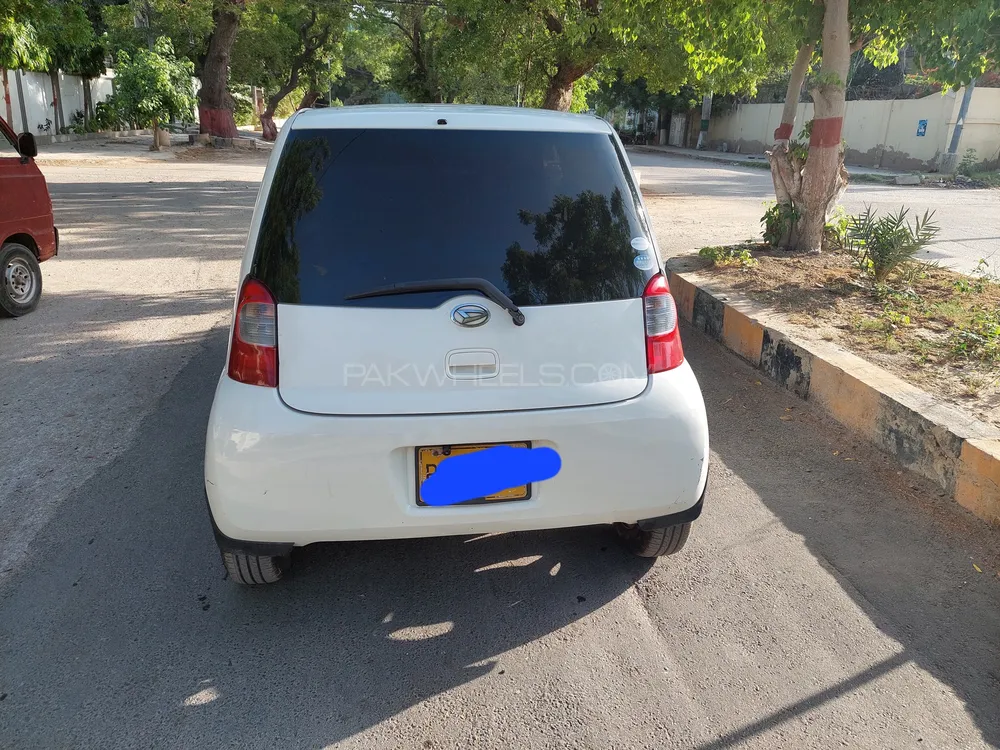 Daihatsu Esse 2010 for Sale in Karachi Image-1