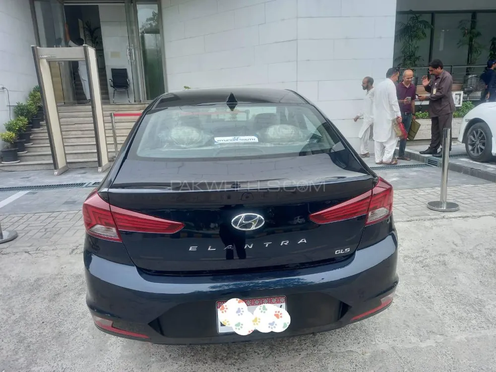 Hyundai Elantra 2024 for sale in Karachi