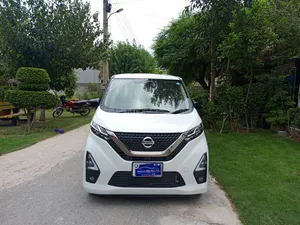 Nissan Dayz Highway star S hybrid X pro pilot 2022 for Sale