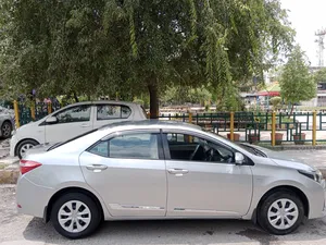 Toyota Corolla GLi 1.3 VVTi 2015 for Sale