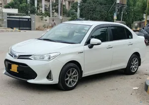 Toyota Corolla Axio Hybrid 1.5 2017 for Sale