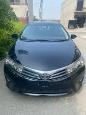 Toyota Corolla Altis Grande CVT-i 1.8 2015 for Sale