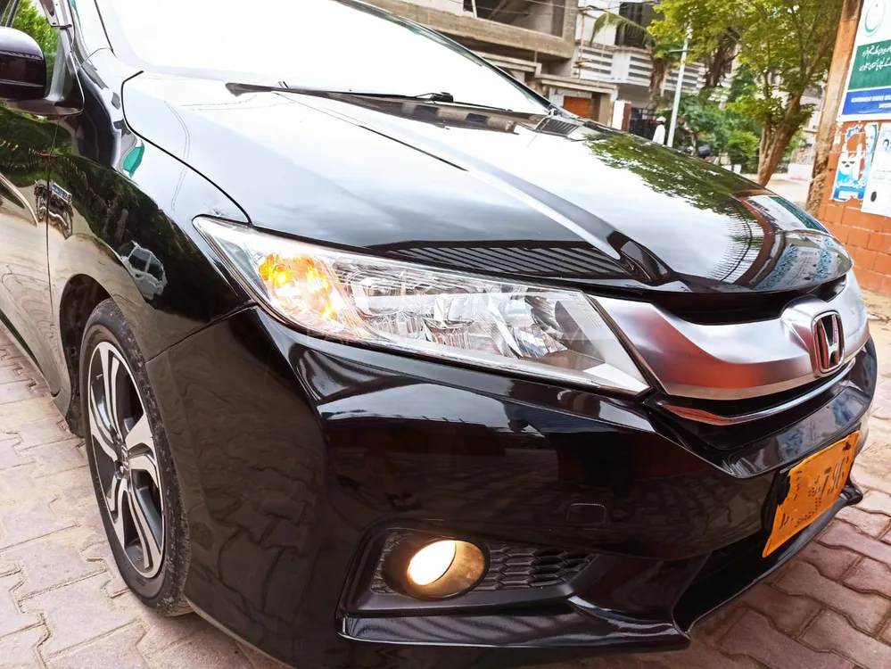 Honda Grace Hybrid 2015 for sale in Karachi