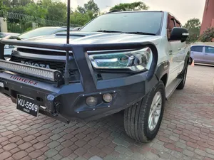 Toyota Hilux Invincible 2013 for Sale