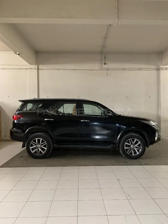 Toyota Fortuner 2020 for sale in Karachi