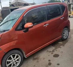 Daihatsu Move Custom X 2015 for Sale