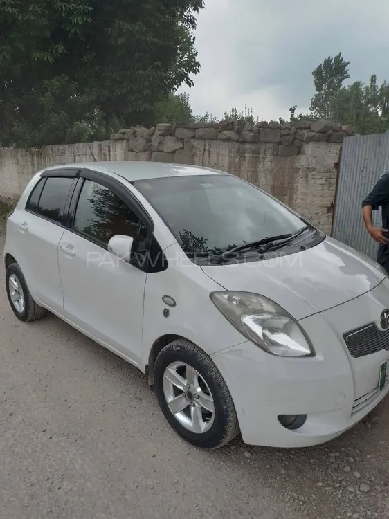 Toyota Vitz 2006 for Sale in Kohat Image-1