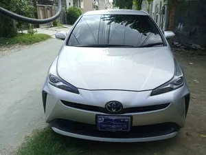 Toyota Prius S 2020 for Sale